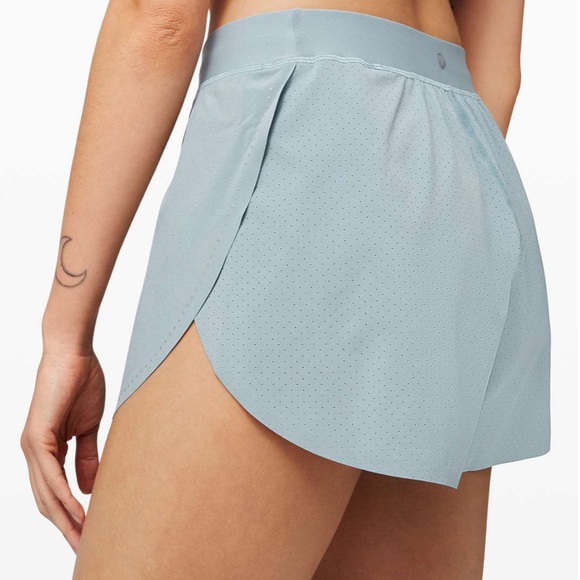 Lululemon Find Your Pace Short 3" *Lined
Blue Cast